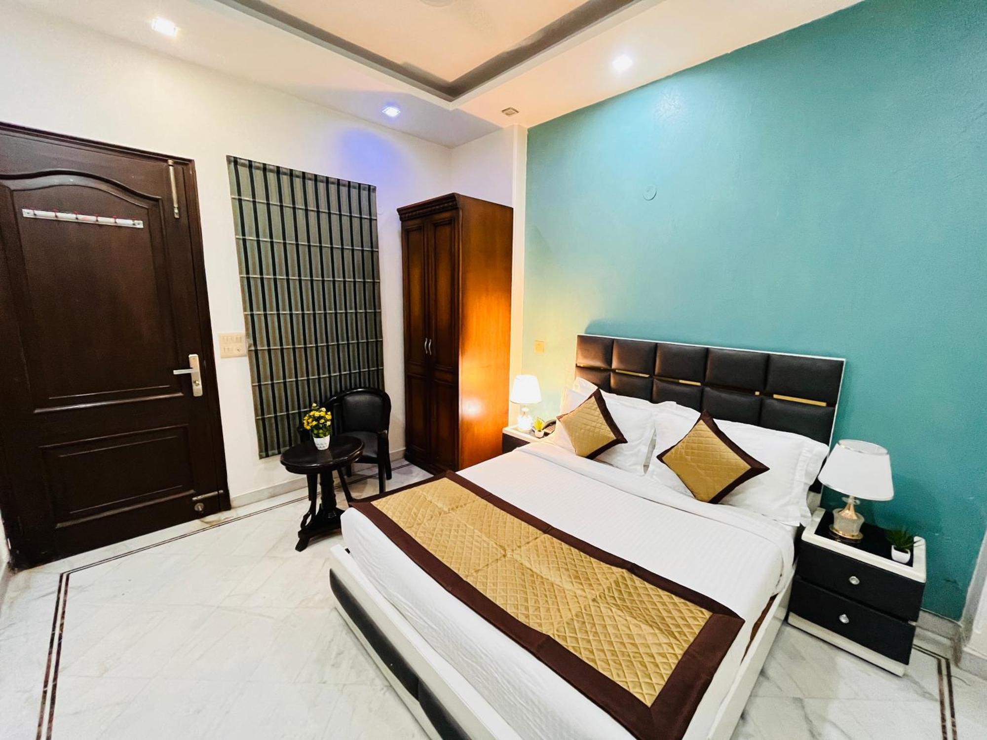 South Inn - Green Park Near Hauz Khas South Delhi Νέο Δελχί Εξωτερικό φωτογραφία