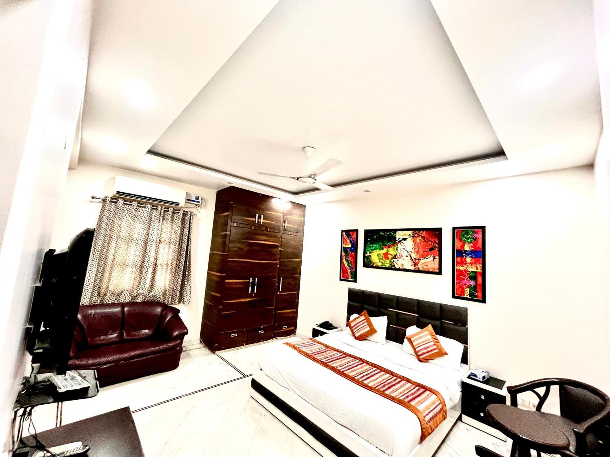 South Inn - Green Park Near Hauz Khas South Delhi Νέο Δελχί Εξωτερικό φωτογραφία