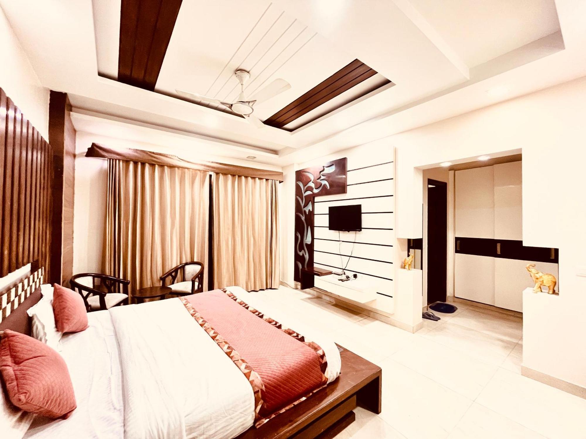 South Inn - Green Park Near Hauz Khas South Delhi Νέο Δελχί Εξωτερικό φωτογραφία