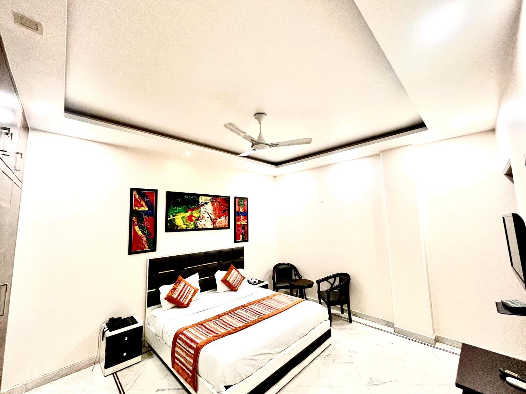 South Inn - Green Park Near Hauz Khas South Delhi Νέο Δελχί Εξωτερικό φωτογραφία